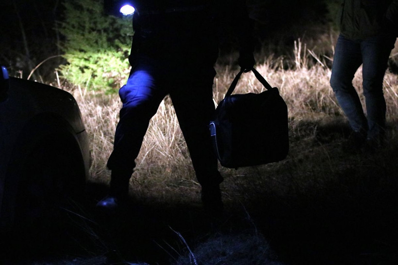 Kırklareli'nde planörden atıldığı iddia edilen 6 çantada uyuşturucu madde bulundu - Resim: 2