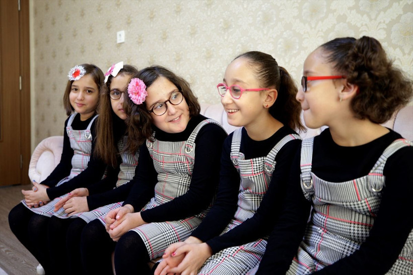 Konya'da aynı okula giden beşizler ilgi odağı oldu - Resim: 4