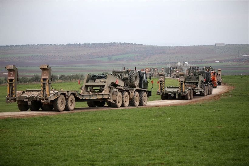 Suriye sınırına çok namlulu roketatarlar sevk edildi - Resim: 1