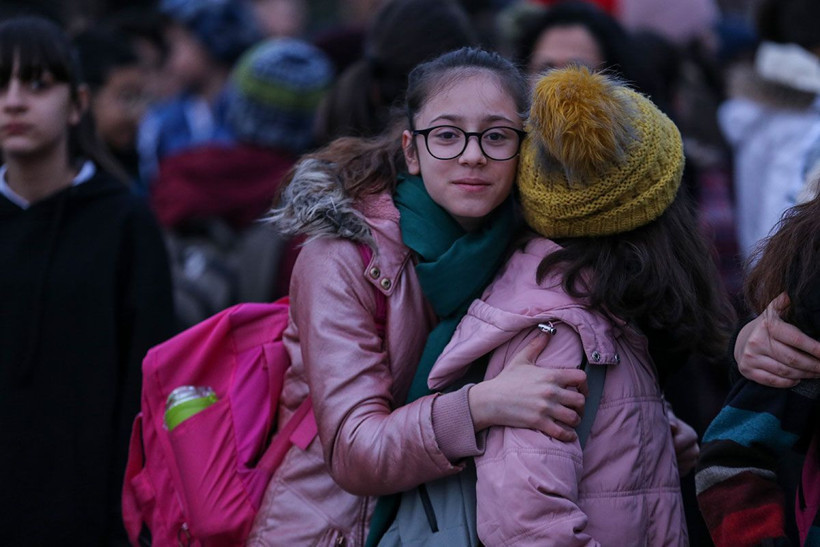 Elazığ'da 3 hafta gecikmeyle ilk ders zili çaldı 515 okulda ders başı yapıldı - Resim: 1