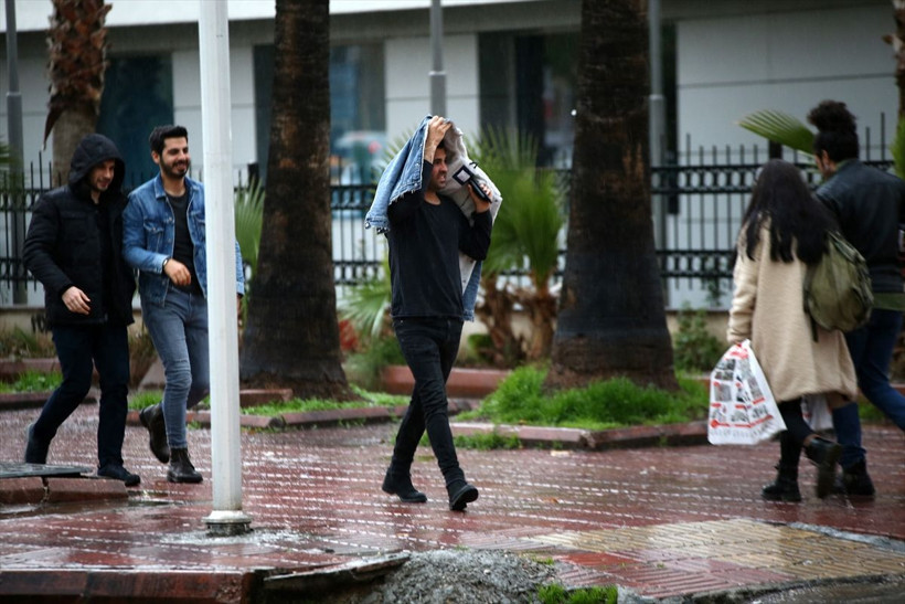 Meteoroloji uyardı: Yağışlar Türkiye'yi saracak! Mart kapıdan baktıracak - Resim: 2