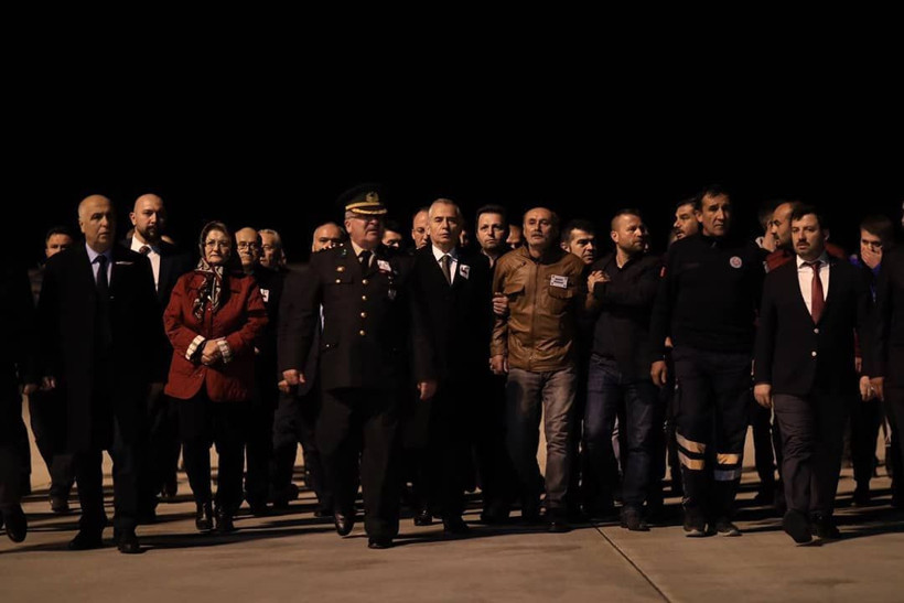 İdlib şehidi Armağan Akman'a veda! Annesinin sözleri yürekleri burktu - Resim: 1