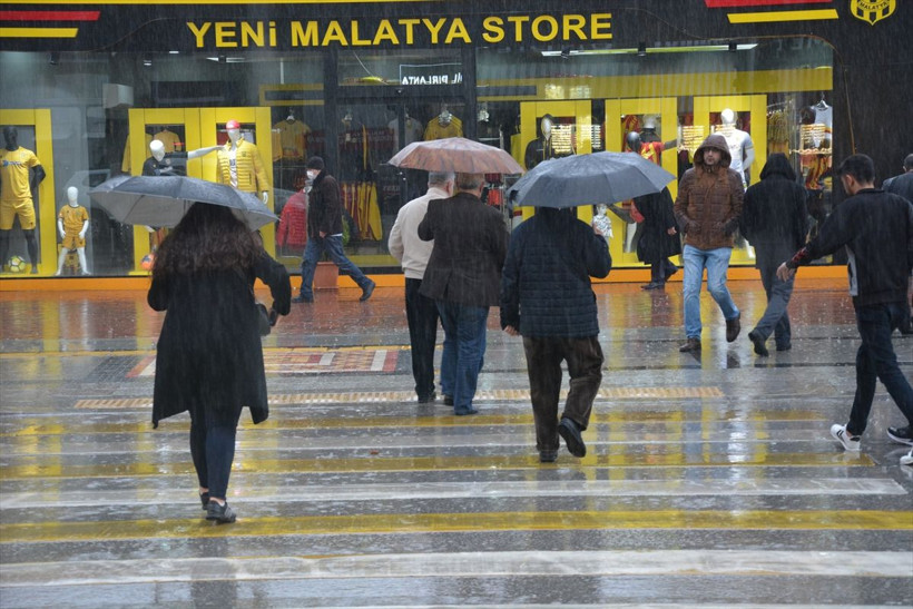Meteoroloji'den sağanak fırtına ve kar alarmı! Kış resmen geri geldi - Resim: 4