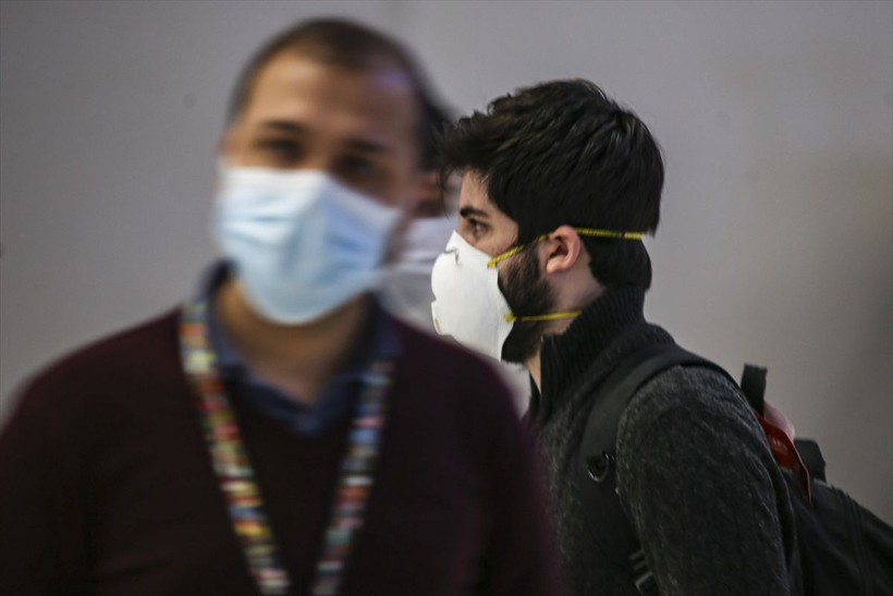 Yurt dışından gelen Türkler karantina alınıyor - Resim: 2