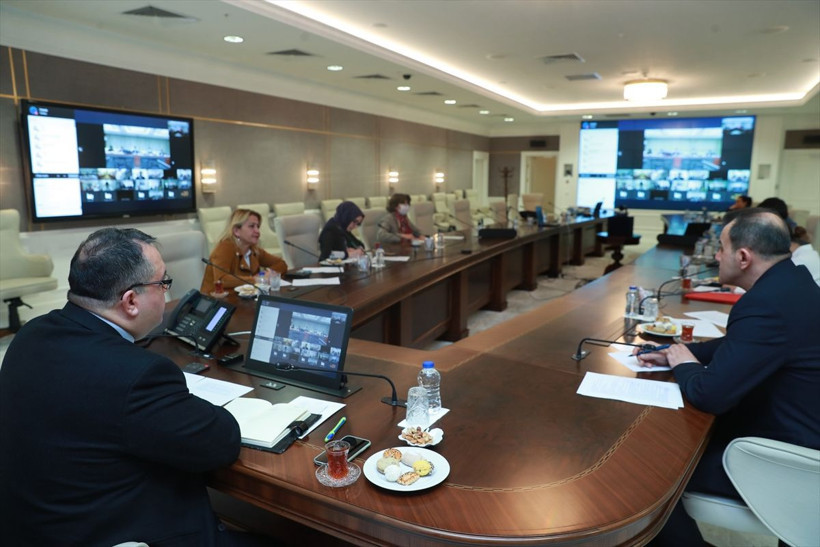 Bilim Kurulu üyeleri Çinli bilim insanlarıyla video konferansla görüştü - Resim: 2