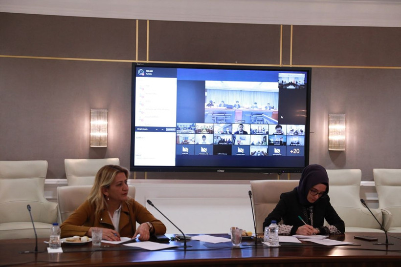 Bilim Kurulu üyeleri Çinli bilim insanlarıyla video konferansla görüştü - Resim: 4