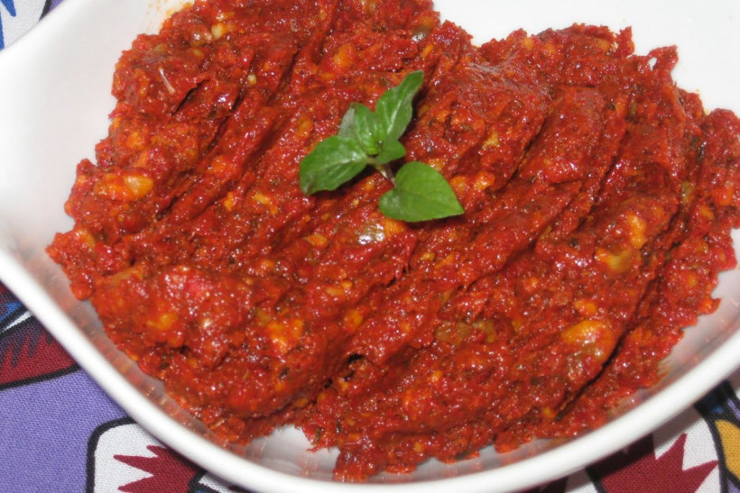 Kahvaltıların vazgeçilmezi ev çemeni nasıl yapılır? - Resim: 1