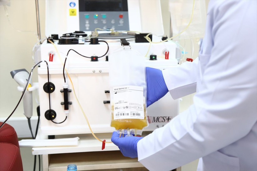 Koronavirüsü yenen doktor ilk gönüllü plazma bağışçısı oldu - Resim: 3