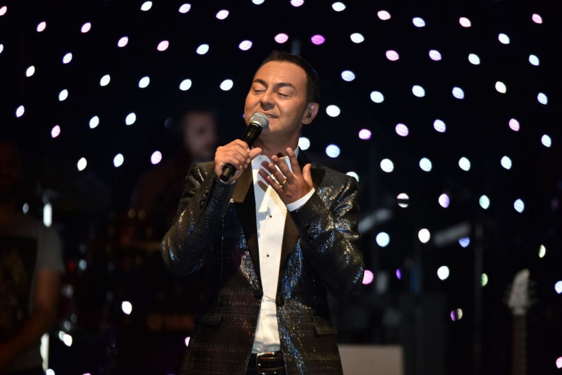 Serdar Ortaç'ın yüzüne Acun Ilıcalı neden telefonu kapattı O Ses Türkiye kaçtı - Resim: 4