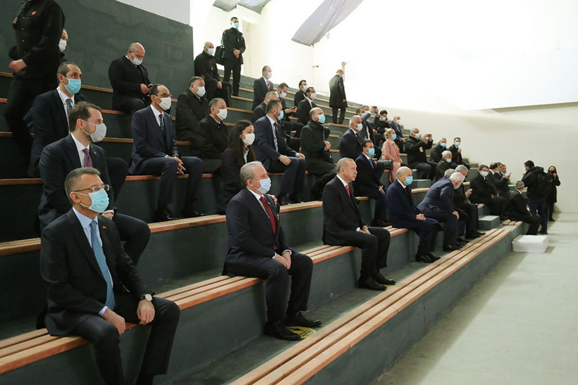 Erdoğan ile Bahçeli Demokrasi ve Özgürlükler Adası'nı gezdi - Resim: 2