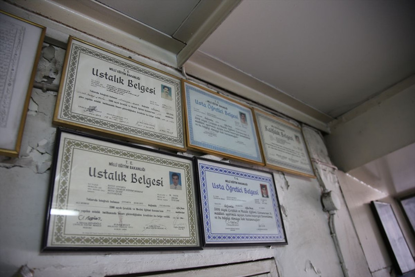 Hatay'da kaynak ustası okuma aşkıyla 60 yaşında doktora yaptı - Resim: 2