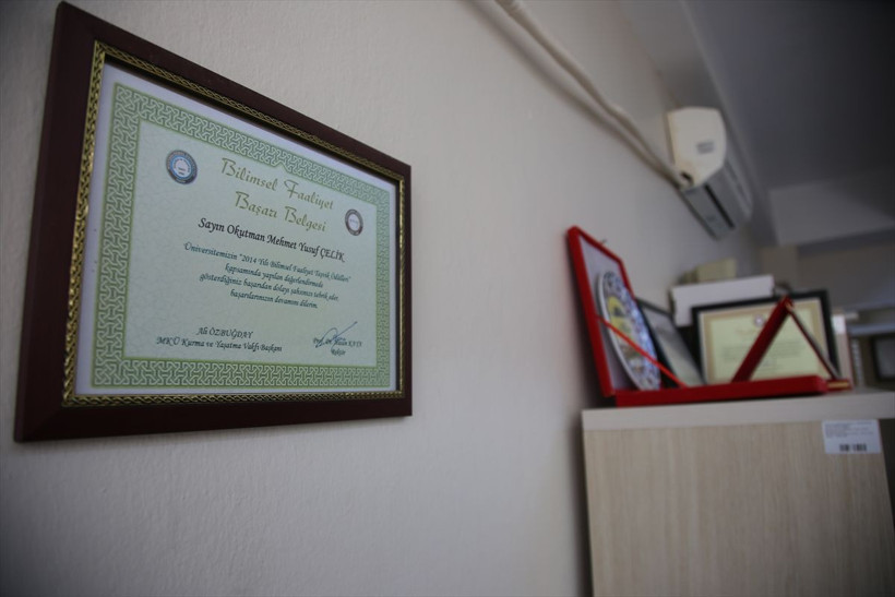 Hatay'da kaynak ustası okuma aşkıyla 60 yaşında doktora yaptı - Resim: 3