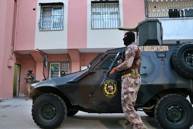 Adana'da büyük PKK operasyonu! Patlayıcılardan parmak izleri çıktı - Resim: 3