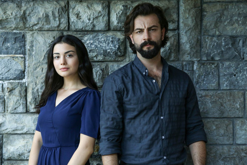 Kanal 7 Yemin dizisindeki aşk gerçek çıktı Gökberk Demirci ve Özge Yağız beraber - Resim: 4