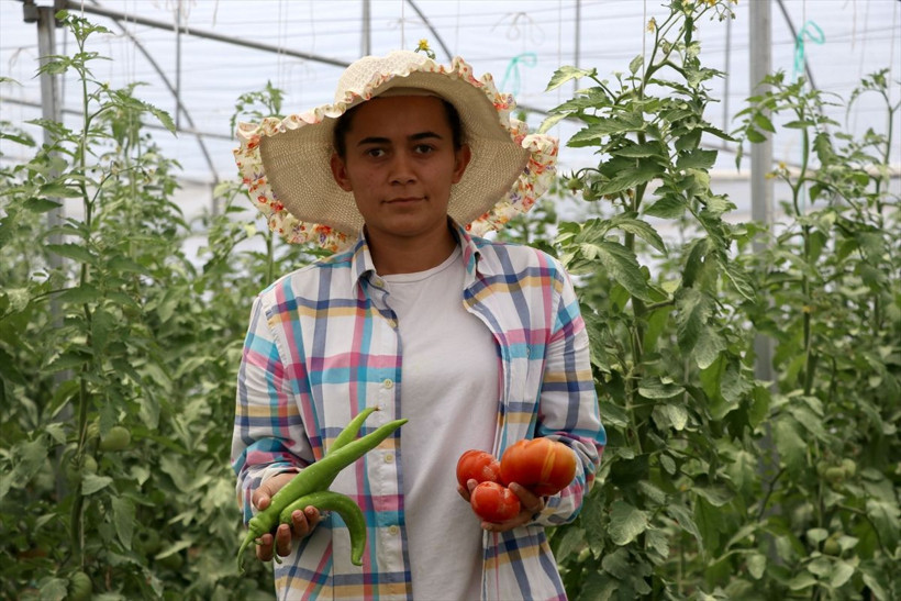 İş bulamayan üniversiteli genç kadın kendi işini kurdu kazancı da güzel - Resim: 4