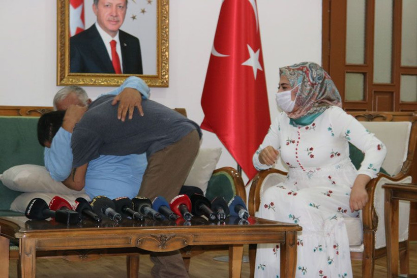 PKK'dan bir genç daha kurtarıldı ailesine böyle kavuştu gözyaşları sel oldu - Resim: 1