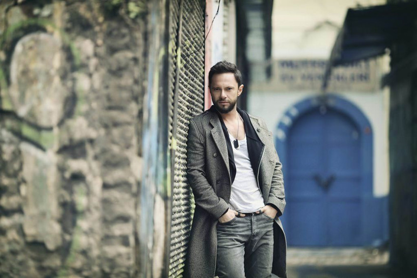 Şarkıcı Özgün 15 Temmuz gecesini anlattı! Hain darbe girişimi esnasında sahnedeydi - Resim: 3