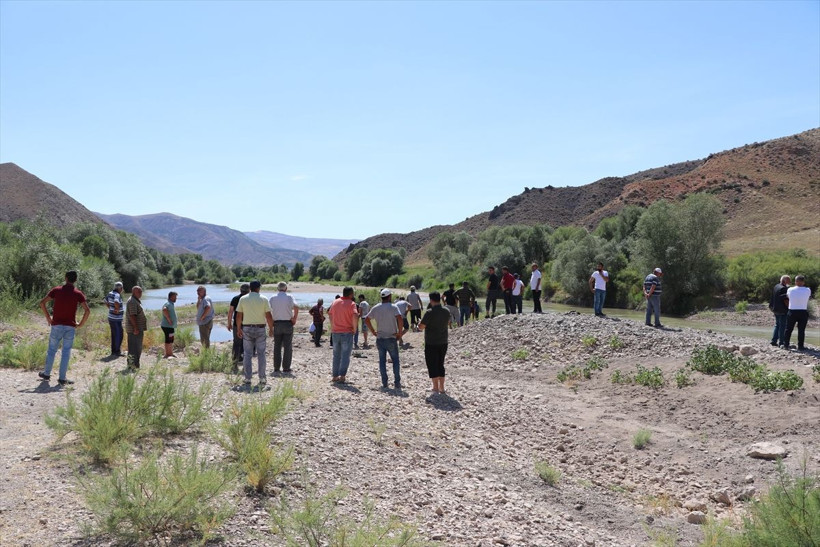 Kayseri'de Kızılırmak'a giren baba ve 2 çocuğu boğuldu - Resim: 1