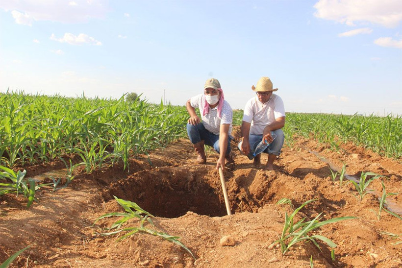 Malatya depremi sonrası Şanlıurfa’da dev obruk! Köylüler şokta - Resim: 4