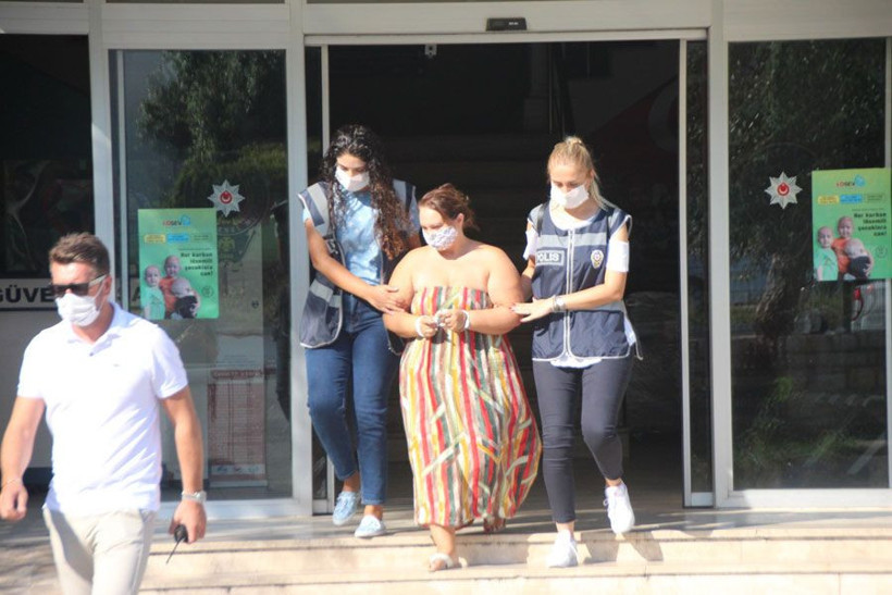 İçişleri Bakanı Süleyman Soylu hakkında küfürlü paylaşım yaptı ev hapis cezası aldı - Resim: 1