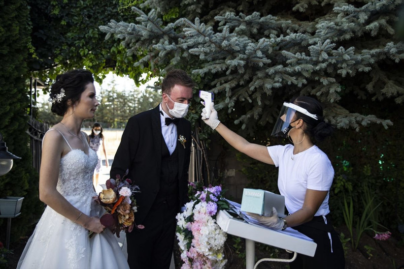 Düğün, nişan, sünnet ile 65 yaş üstüne koronavirüs yasağı gelen iller listesi - Resim: 3