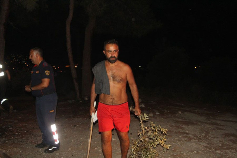 Kuşadası'nda ağaçları yakıp, çöpleri denize dökmüştü! Akıl hastanesine gönderdi - Resim: 2