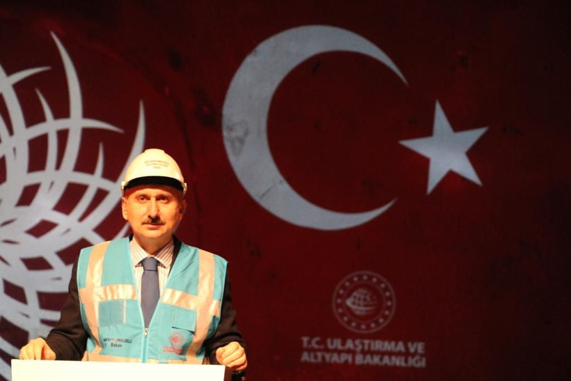 Gayrettepe-İstanbul Havalimanı Metrosu'nda ilk tren seti raylara indi - Resim: 1