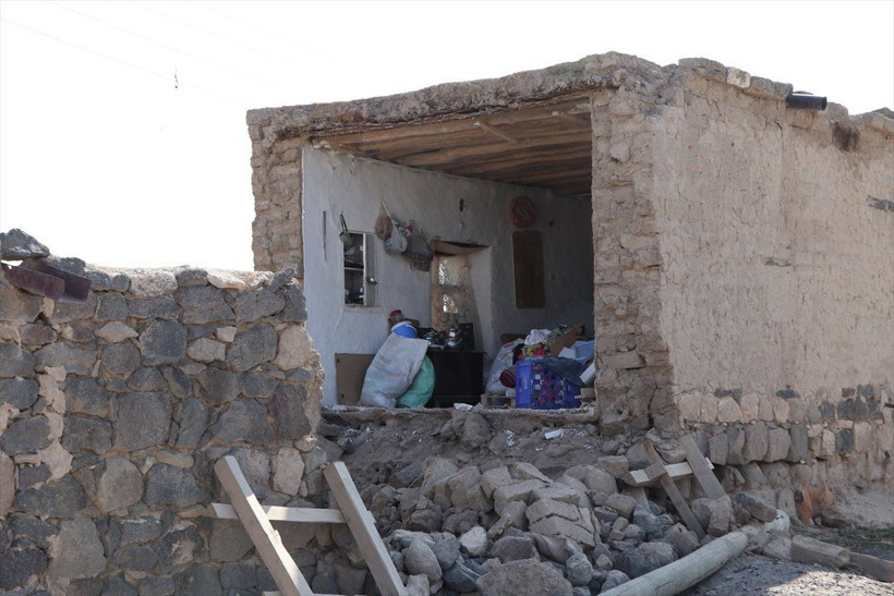 Niğde'deki depremde 143 ev hasar gördü - Resim: 3