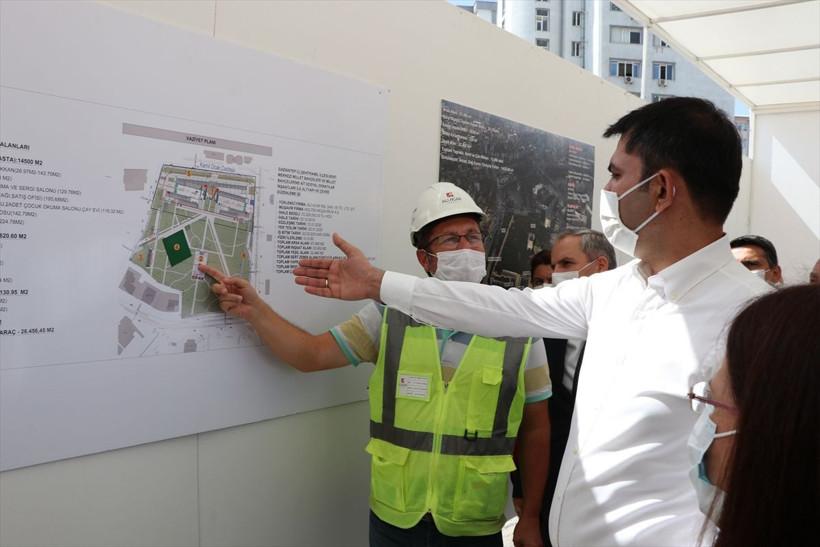 Çevre ve Şehircilik Bakanı Kurum millet bahçesinde incelemelerde bulundu - Resim: 4