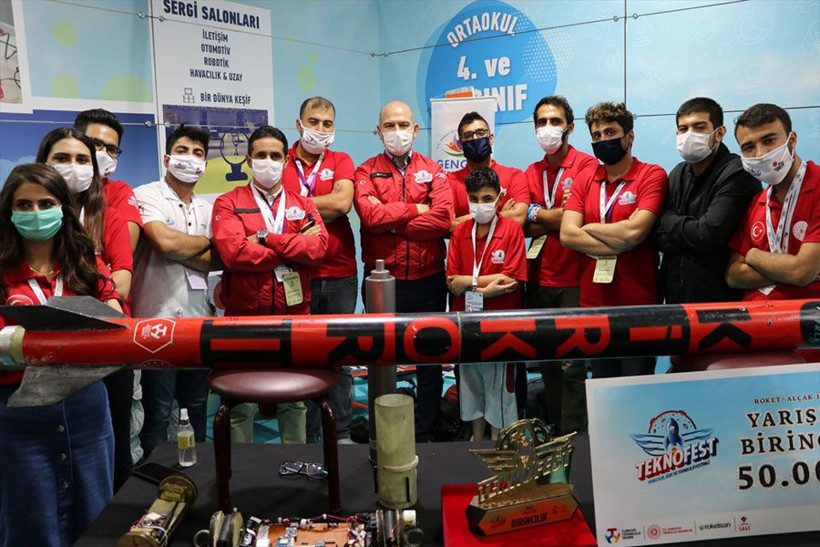 İçişleri Bakanı Süleyman Soylu Teknofest 2020'de! Roketi imzaladı - Resim: 3