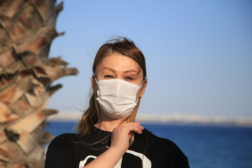 Antalya'da estetik faciası kadının dudağı çürüyerek düştü! - Resim: 1