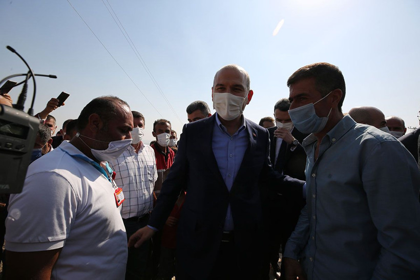 İçişleri Bakanı Soylu, Sakarya'da dövülen mevsimlik tarım işçilerini Mardin'de ziyaret etti - Resim: 4