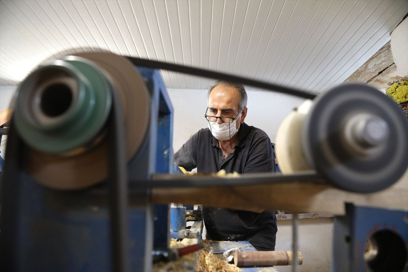 Bingöl'de emekli olan adam hiçbir eğitim almadan yapıyor! Yılda 2 tane satıyor - Resim: 3