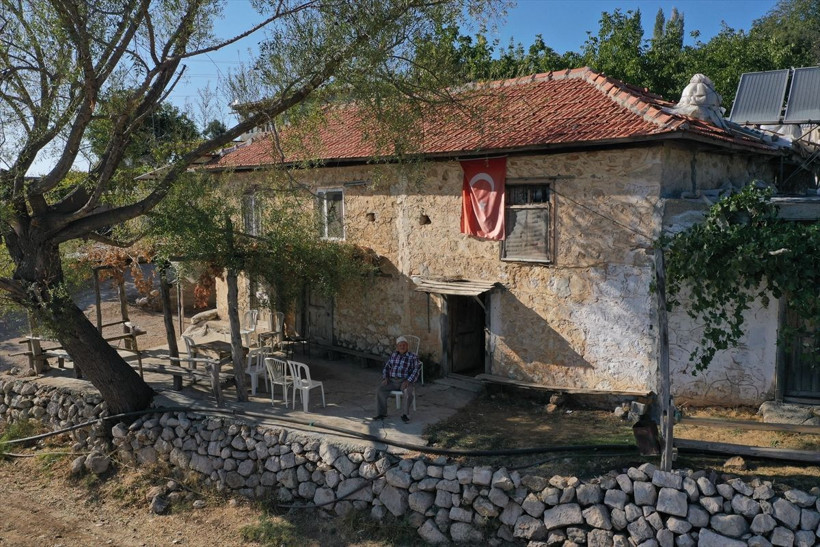 Baba vasiyetine yerine getirdi Antalya'da buraya gelene kapısı açık - Resim: 1