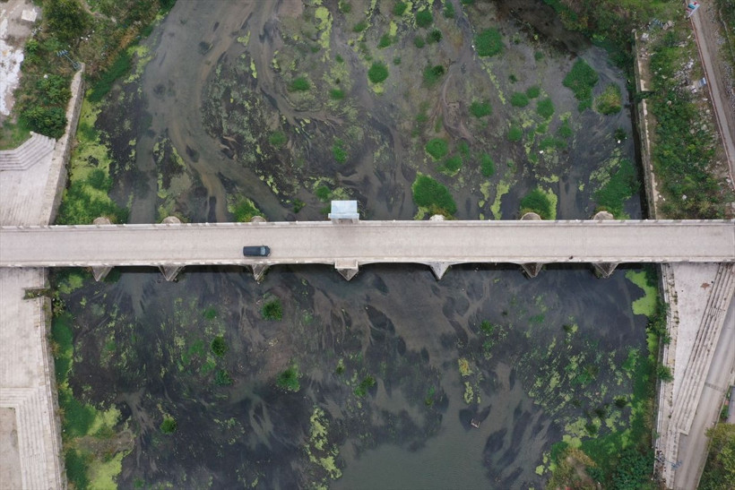 Edirne'de tepki çeken görüntü! Sular çekilince ortaya çıktı - Resim: 1