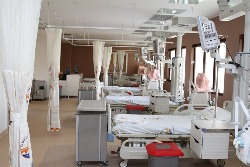 Bilim Kurulu üyesi Prof. Dr. Akın'dan İstanbul'a uyarı! Hastaneler yetmez sokağa çıkma yasağı gelir - Resim: 4