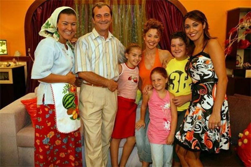 Sihirli Annem'in Betüş'ü belli oldu Açelya Topaloğlu kadroya dahil oldu - Resim: 1