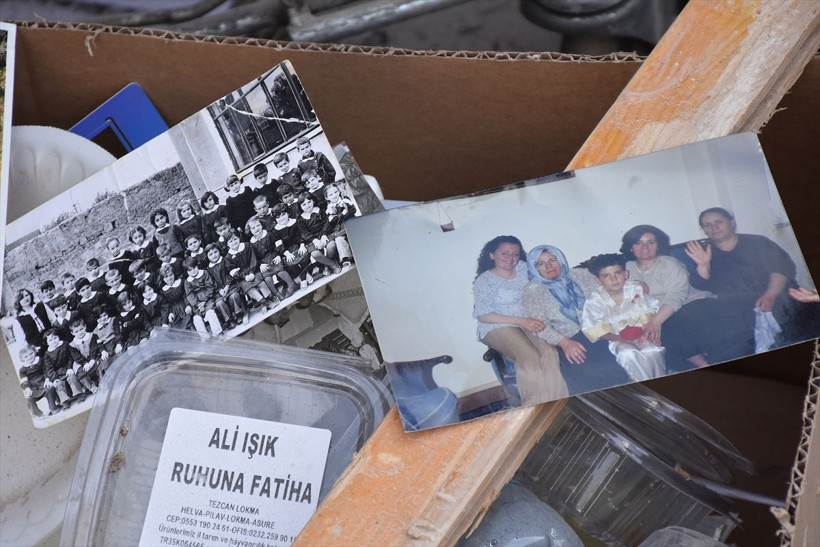 İzmir'deki depremde çöken Doğanlar Apartmanı'ndan geriye hüzün dolu anılar kaldı - Resim: 2