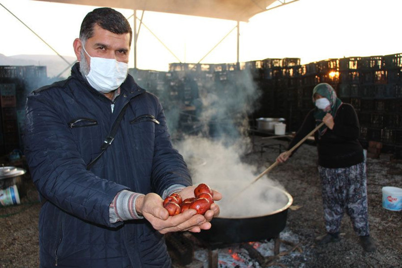 Amasya'da ümidini kestiği sırada rüyasında gördü 13 bin fidan dikti 600 ton sattı - Resim: 1