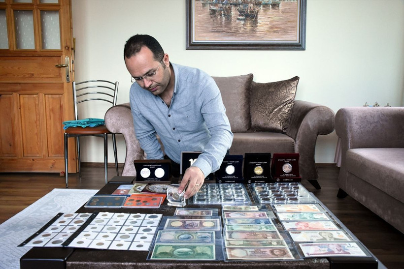 Kayseri'de babasından hazine miras kaldı! Evin içi banka gibi görenler hayran kaldı - Resim: 1