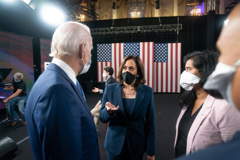 Tekirdağ'ın gelini Rohini Kösoğlu Joe Biden yönetimine girdi! Kamala Harris'in sağ kolu oldu - Resim: 3