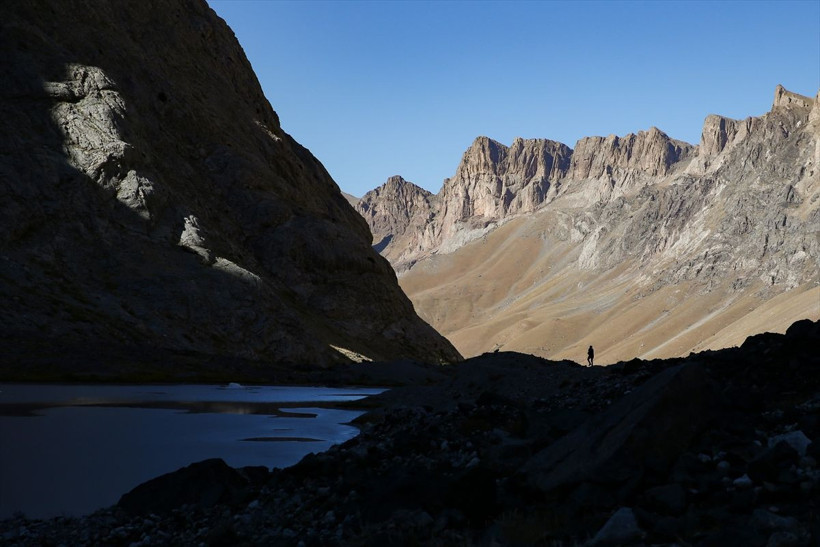 Türkiye'nin en büyük vadi buzulu! Hakkari'deki Uludoruk 5 başlıkta mercek altına alınıyor - Resim: 1