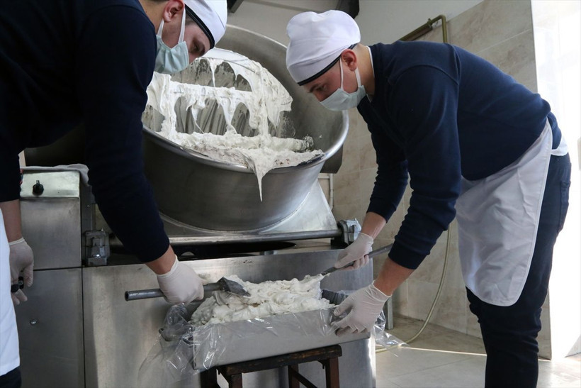 Bolu'da üniversiteyi bırakıp bu işe başladılar! Yurtdışından sipariş yağıyor - Resim: 2