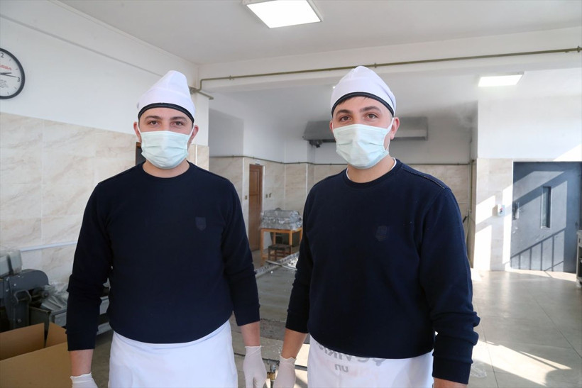 Bolu'da üniversiteyi bırakıp bu işe başladılar! Yurtdışından sipariş yağıyor - Resim: 1