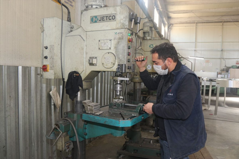 5 kat büyüttü! Karaman'da babası ölünce işleri devraldı! 19 ülke sıraya girdi - Resim: 1