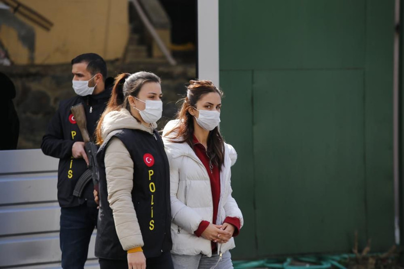 Yasaklı madde bulunmuştu! Gözaltındaki Yasak Elma oyuncusu Ayşegül Çınar'dan yeni gelişme - Resim: 4