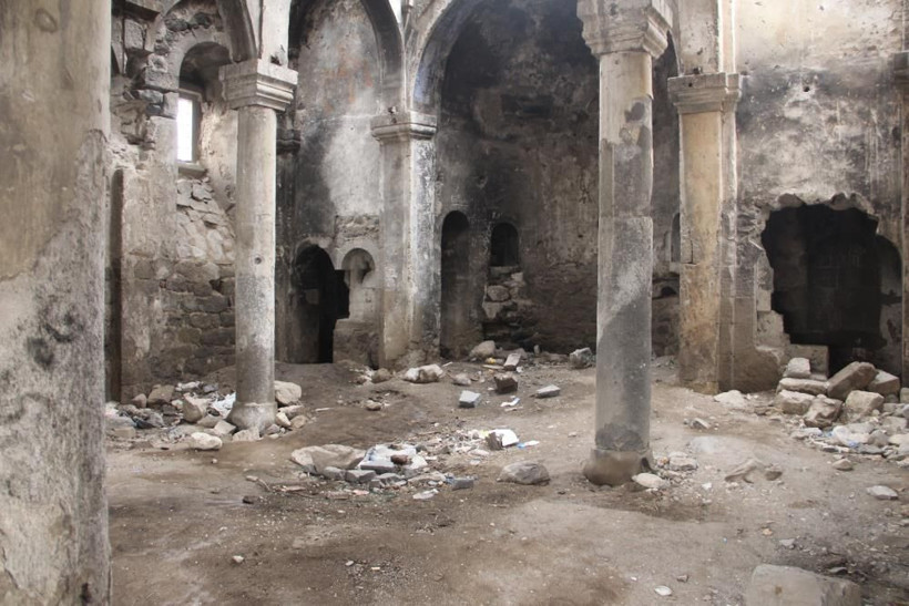 Almanya'da yaşayan Türk sahibi izin vermedi 231 yıllık kilise ortada kaldı - Resim: 2