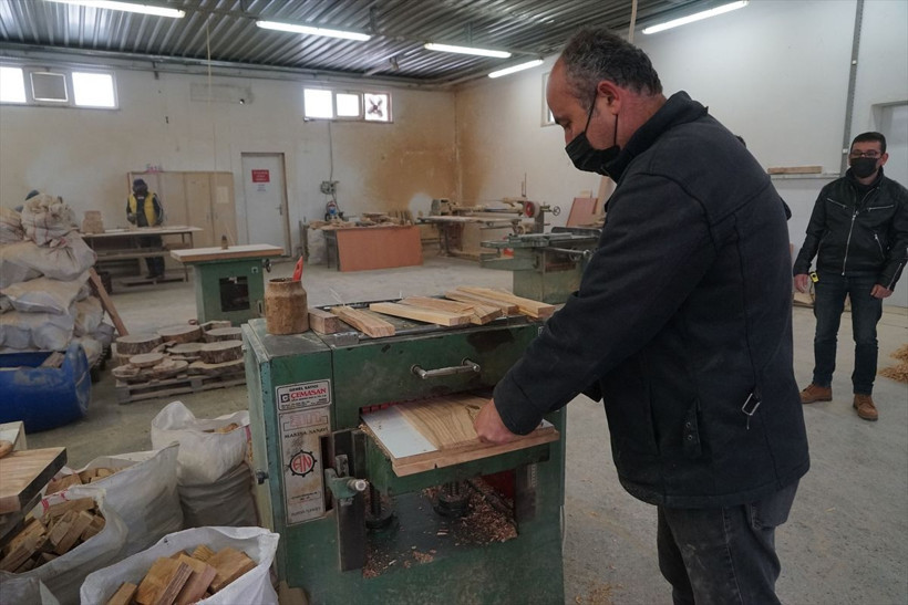 Edremit'te hobi olarak başladığı iş hayatını değiştirdi - Resim: 4