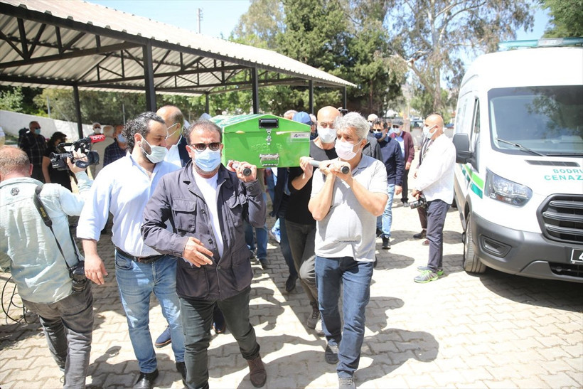 Selahattin Duman son yolculuğa uğurlandı! Vasiyeti yerine getirildi - Resim: 1