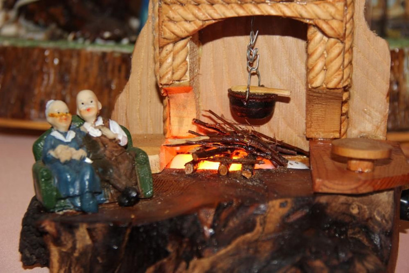 Eşine 'yapmazsam insan değilim' deyip başladı! Kurumuş dallardan sanat eseri çıkarıyor - Resim: 4